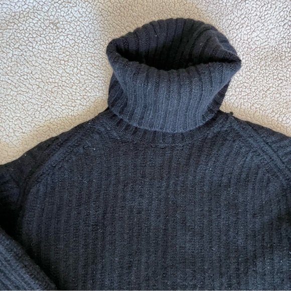 Everlane thick 100% wool turtleneck sweater XS beautiful condition 💕 - Picture 5 of 8